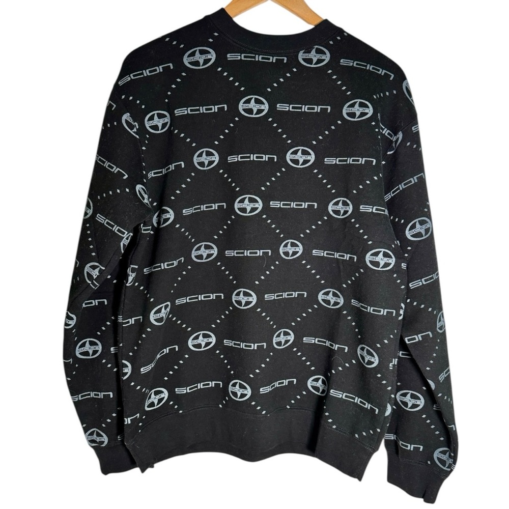 Toyota‎ Scion Car Logo AOP Black Crewneck Sweatshirt Men’s Small Oversized